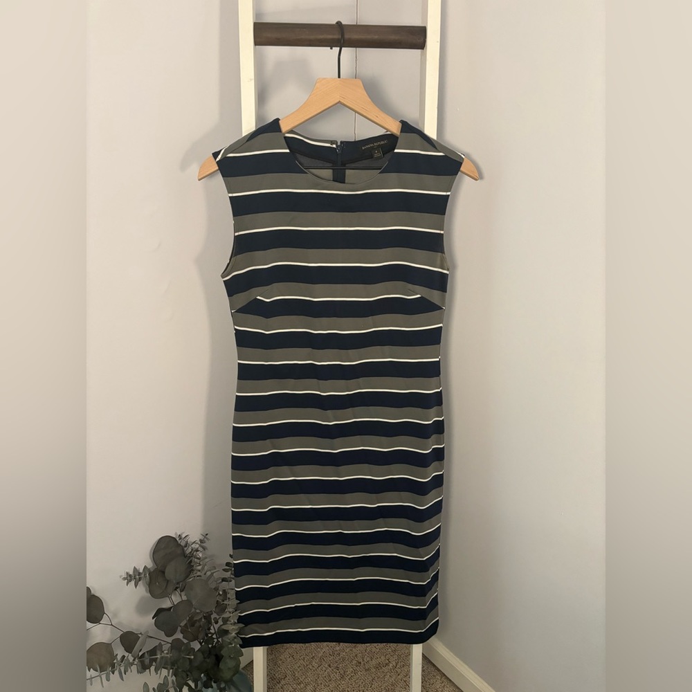 Banana Republic Sheath Dress